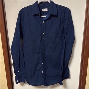 Gap Men's Blue Button-Up Shirt Standard Fit Size S